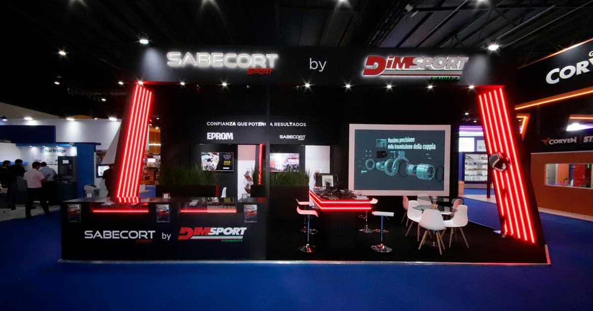 Cómo diseñar un stand que atraiga visitantes